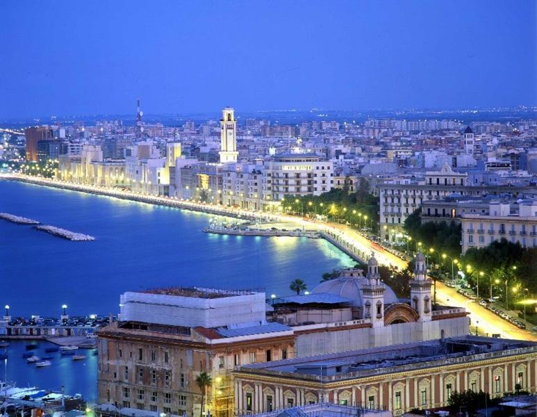 Bed and Breakfast Residenze Unita D'Italia à Bari Extérieur photo